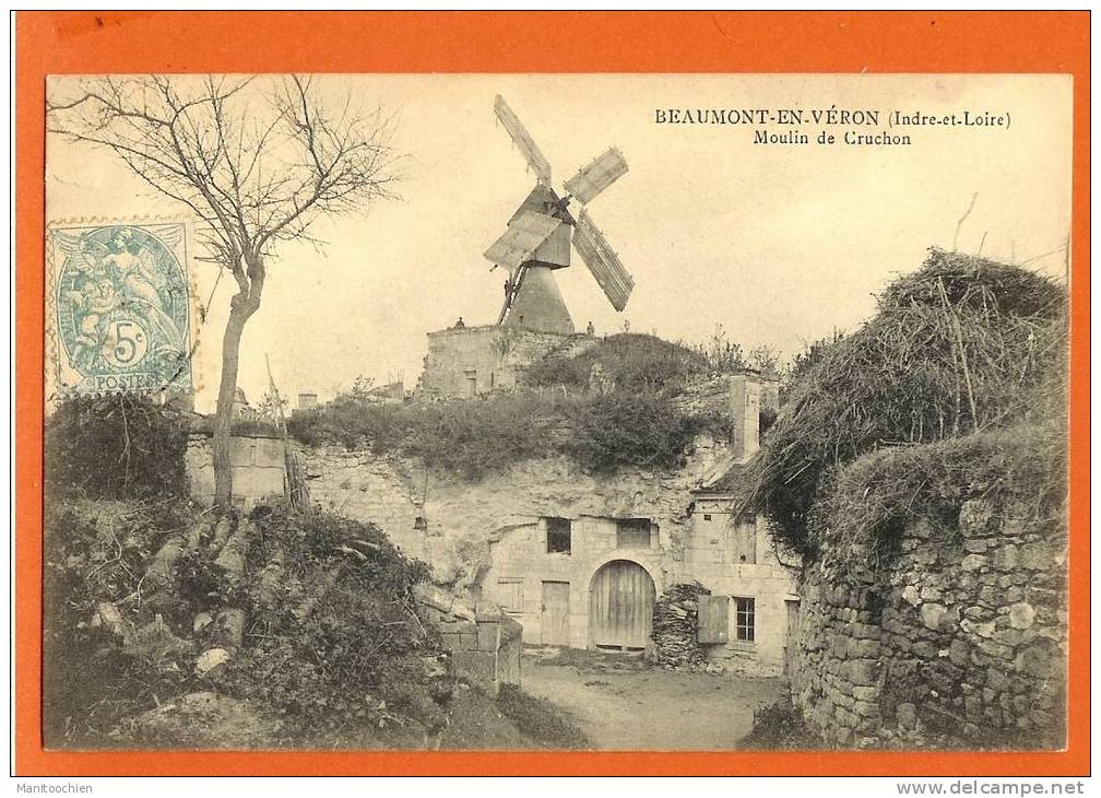 DEP 37 BEAUMONT EN VERON  LE MOULIN DES CRUCHES CURIEUX SUR DES CAVERNES TROGLODYTES - Beaumont-la-Ronce