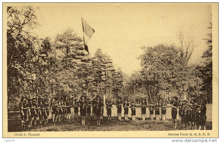 SCOUTISME - Scouts De France - Salut Aux Couleurs - Padvinderij