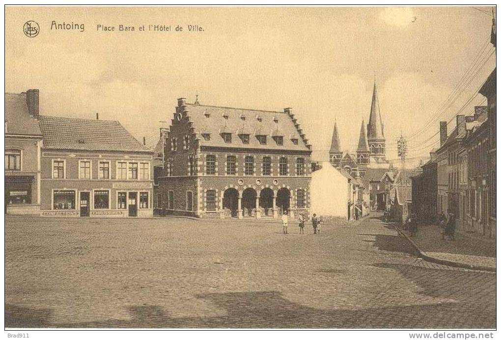 Antoing: Place Bara Et L´Hôtel De Ville +/- 1930 (animée) - Antoing