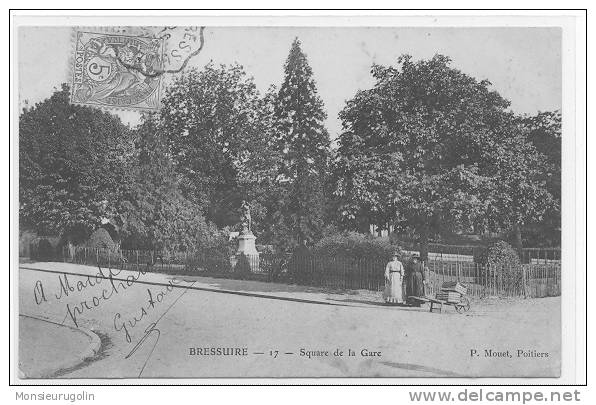 79 )) BRESSUIRE, Square De La Gare, N° 17 P Mouet édit, ANIMEE - Bressuire