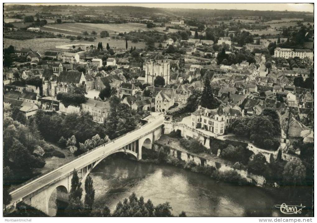 La Roche Posay Vienne 86. Vue Aérienne. Le Pont Sur La Creuse, La Ville Etc. - La Roche Posay