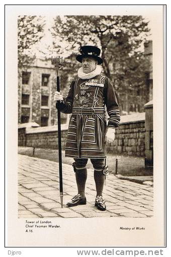 LONDON TOWER OF LONDON  CHIEF YEOMAN WARDER - Tower Of London