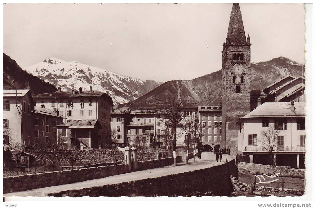 CPSM De Saint Etienne De Tinée (Alpes Maritimes 06): Alt. 1159m.  Entrée Du Village - Saint-Etienne-de-Tinée