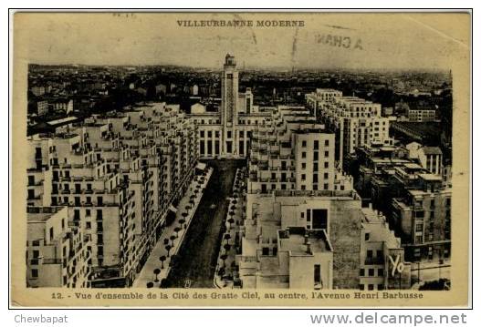 Villeurbanne - Vue D´ensemble De La Cité Des Gratte Ciel, Au Centre, L´Avenue Henri Barbusse - Villeurbanne