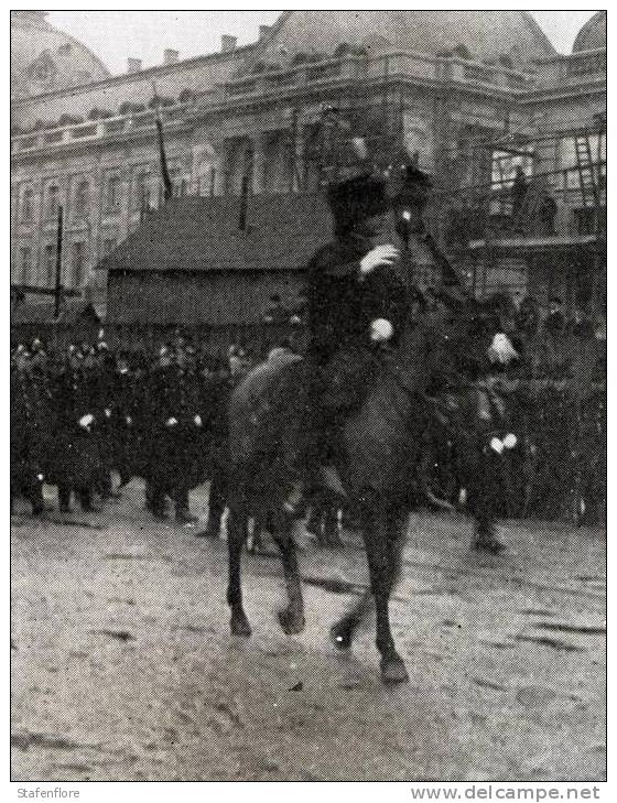 BEGRAFENISSTOET VAN KONING LEOPOLD II   FUNERAILLES DU ROI LEOPOLD II  EN 1909 - Beroemde Personen