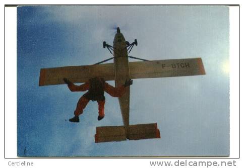 CPM Parachutisme Sortie D' Avion - Fallschirmspringen