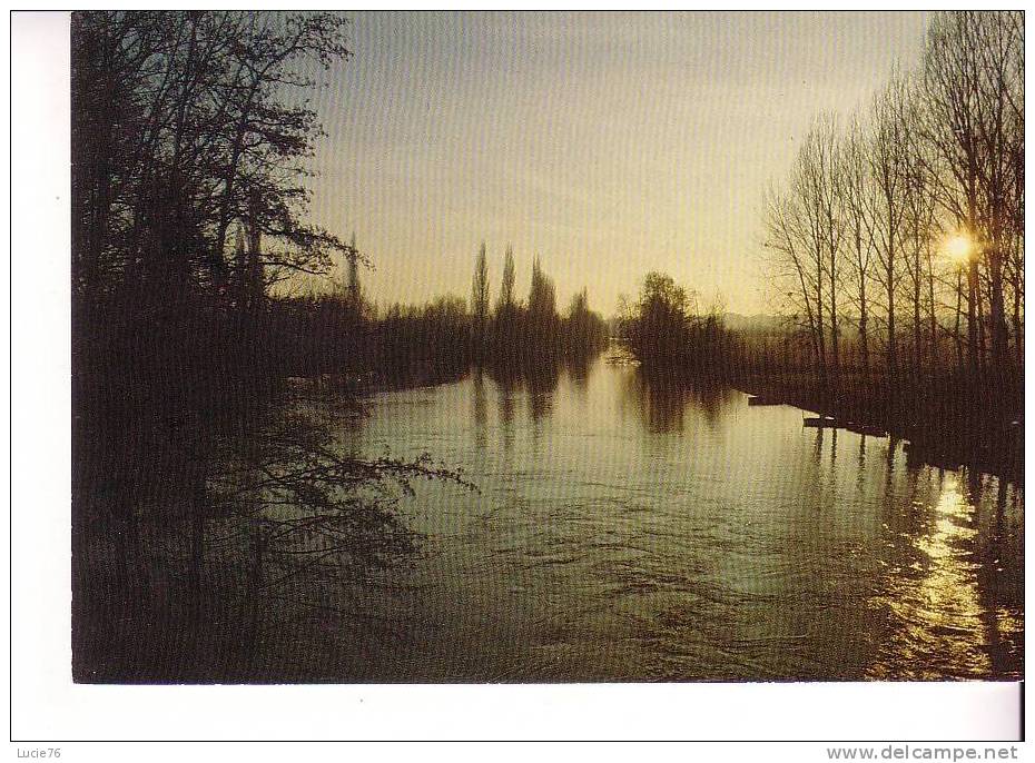 NOS BELLES RIVIERES AU SOLEIL COUCHANT  - Photo J. Alix  -  N° 31 - Autres & Non Classés