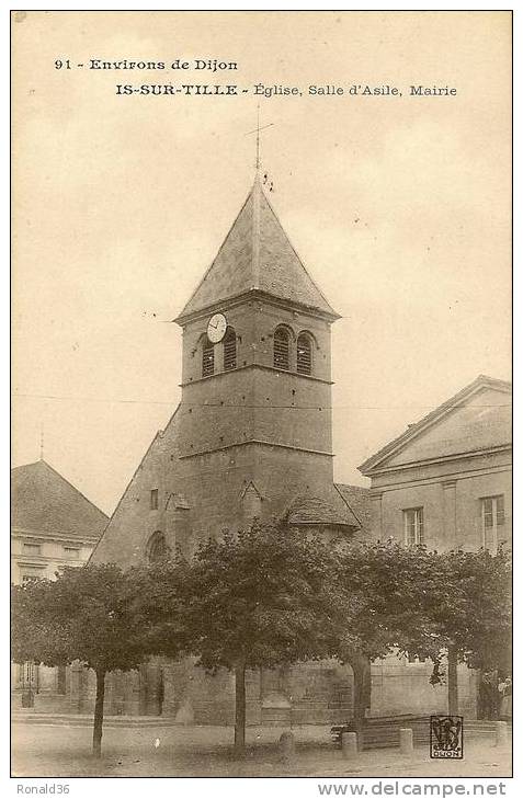 CP 21 IS SUR TILLE église, Salle D´asile, Mairie (horloge,clochet) - Is Sur Tille