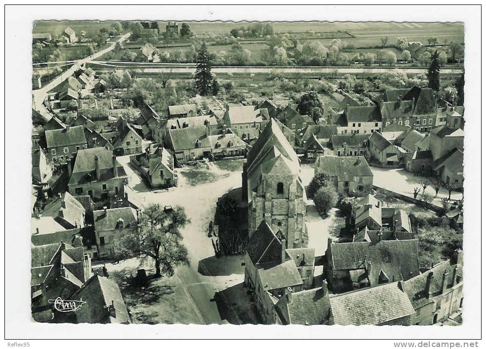 LERE - Vue Aérienne - L'Eglise Et La Place - Lere