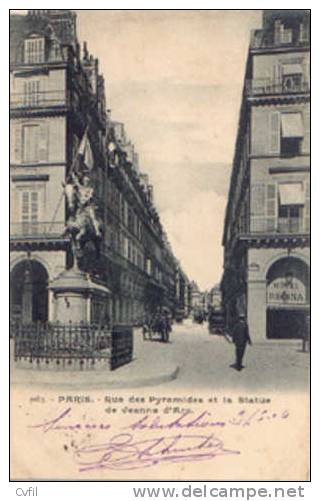 RUE Des PYRAMIDES Et LA STATUE De JEANNE D'ARC, Ca 1900. Carte # 5083 - District 01