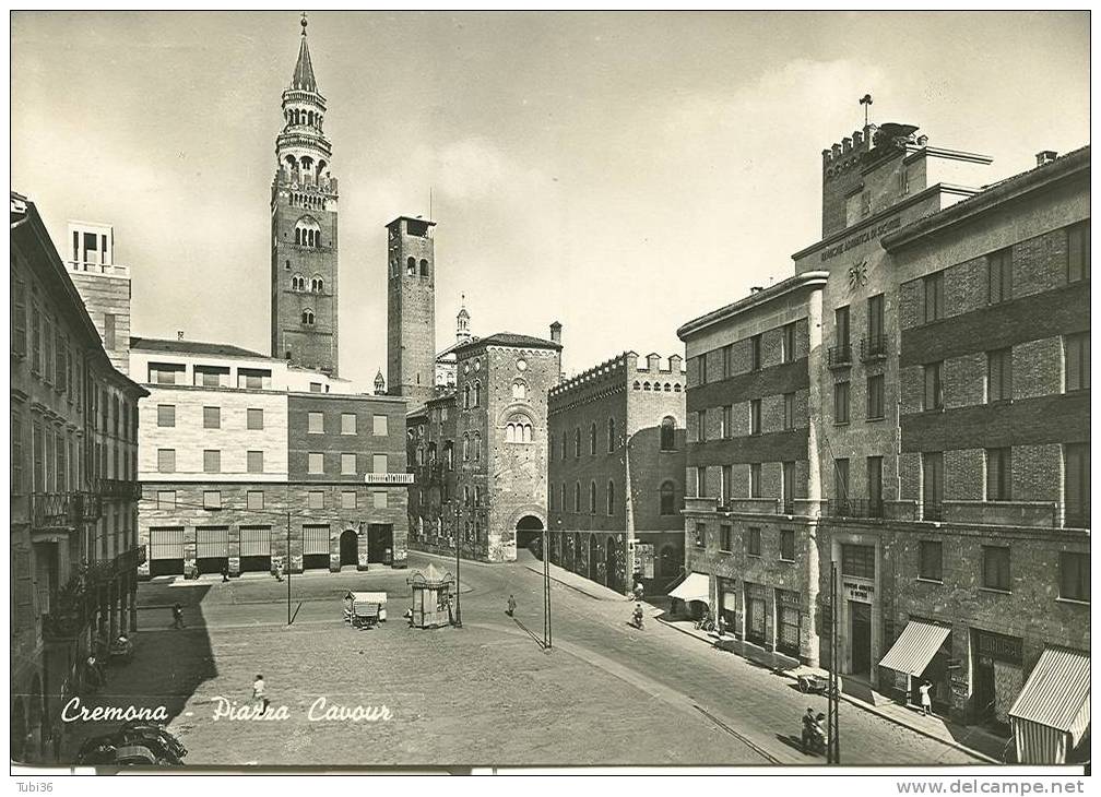 CREMONA - PIAZZA CAVOUR -1948 - ANIMATA - Cremona