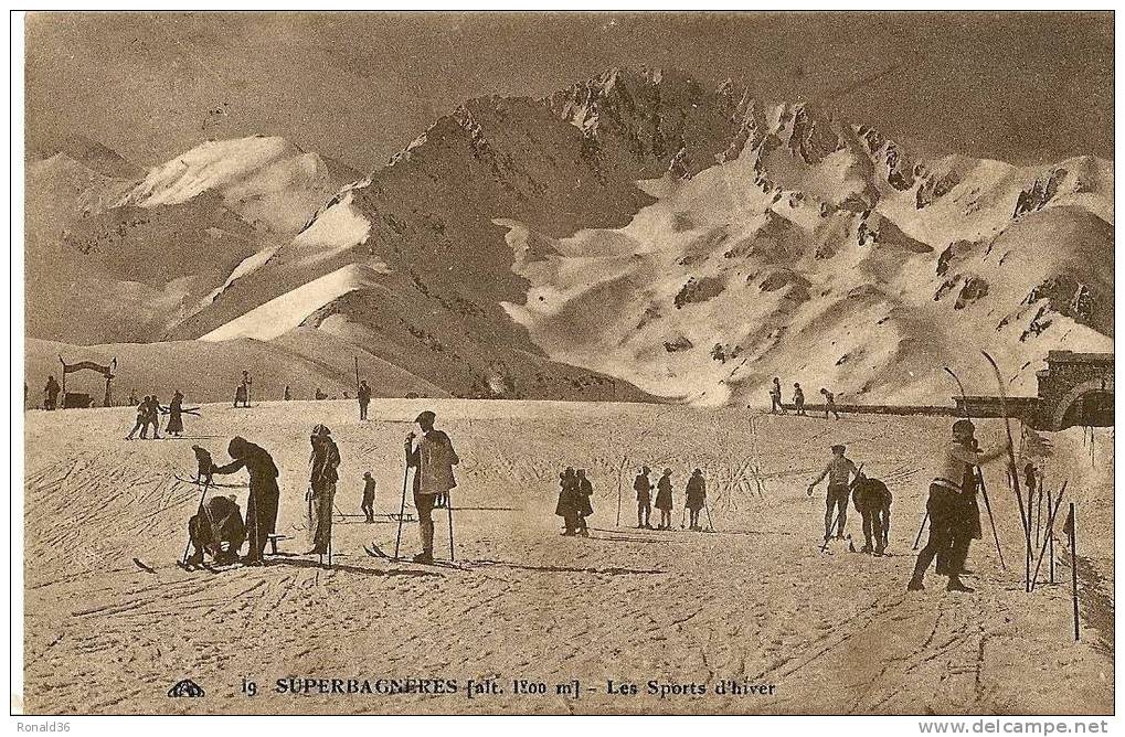 CP 31 SUPERBAGNERES Les Sports D'hiver (skieurs,montagnes) - Superbagneres