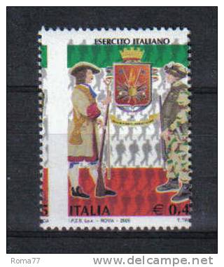 AV34 - REPUBBLICA , 2005 Esercito Italiano : Varietà Con Dentellatura Fortemente Spostata *** - Abarten Und Kuriositäten