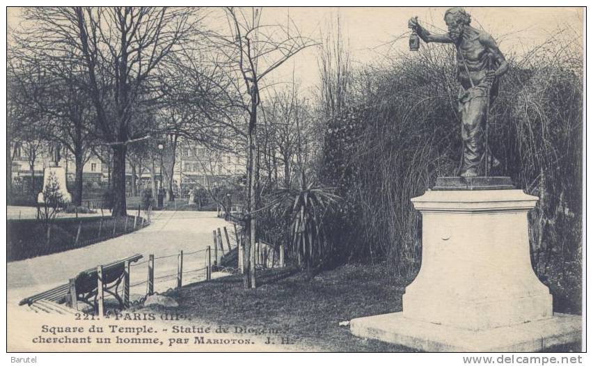 PARIS 03 - Square Du Temple. Statue De Diogène Cherchant Un Homme - Arrondissement: 03