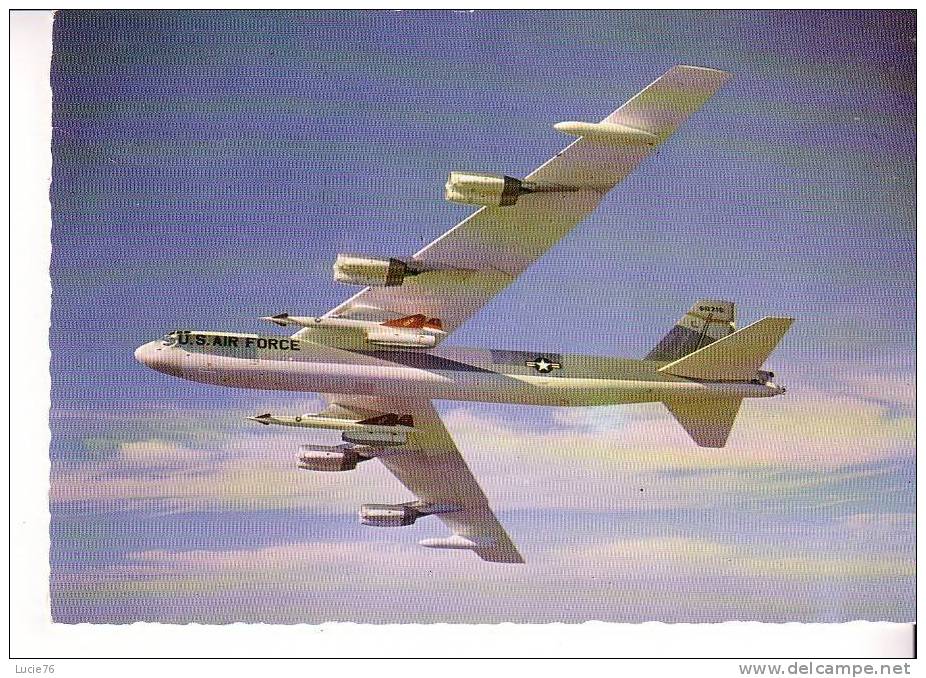 LE BOEING  B 52   STRATOFORTRES  - Bombardier Lourd à Huit Réacteurs En Service Dans L´US Air Force - N° 19 - 1946-....: Moderne