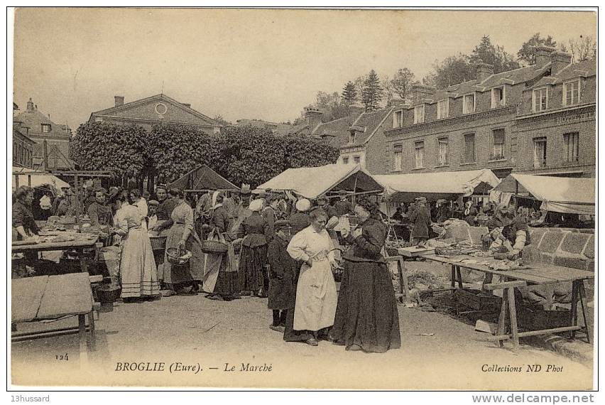 Carte Postale Ancienne Broglie - Le Marché - Commerces - Pont-de-l'Arche
