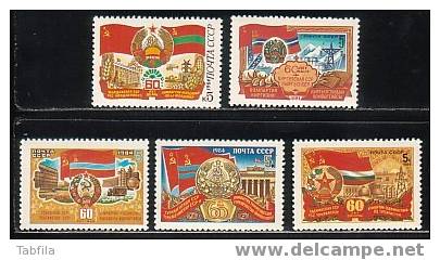 RUSSIE - 1984 - Armoiries - 5v** - Timbres