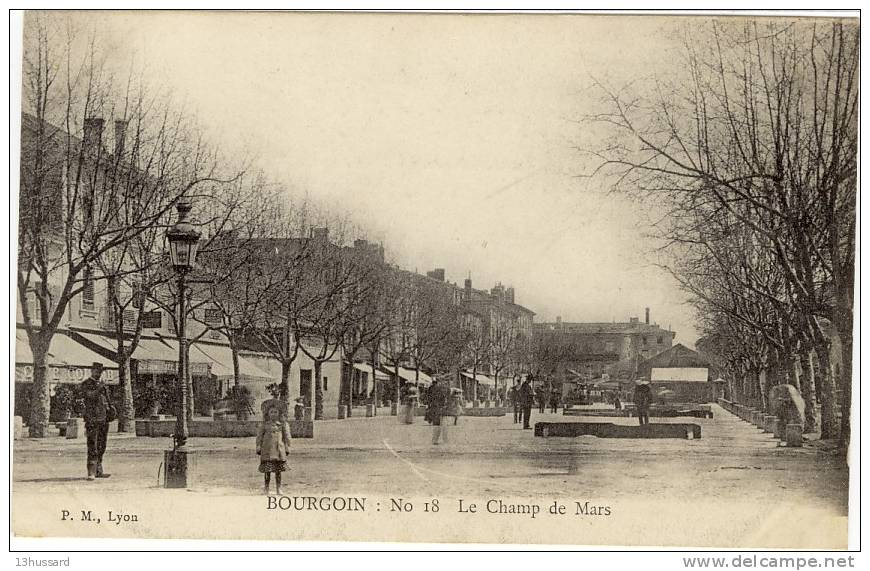 Carte Postal Ancienne Bourgoin - Le Champ De Mars - Bourgoin