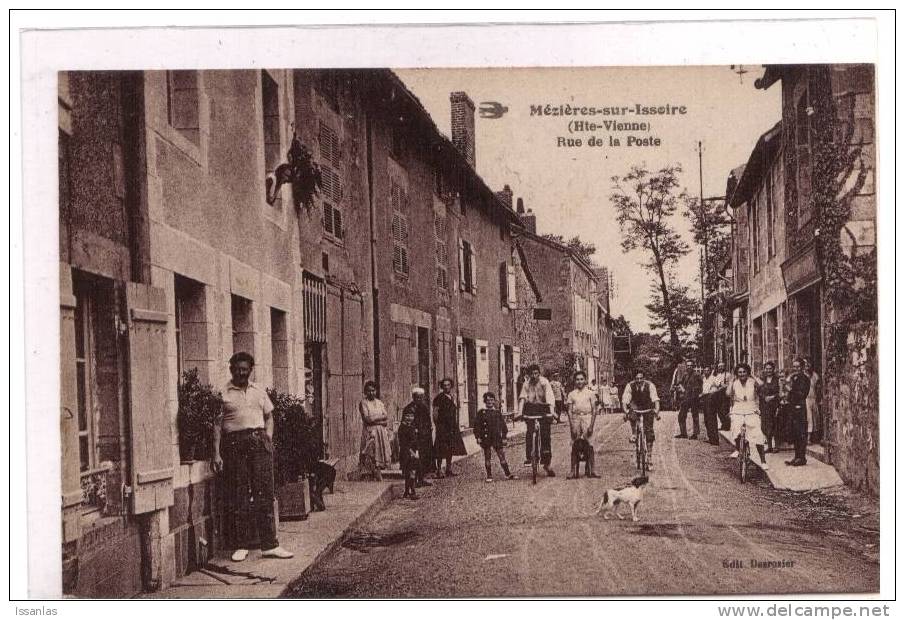 Mezieres Sur Issoire: Rue De La Poste - Meziere Sur Issoire