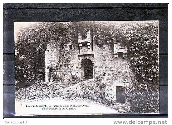 LOIRE ATLANTIQUE - Clisson - Façade Du Bastion Aux Ormes - Cour D'honneur Du Château - Clisson