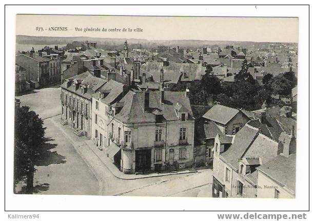 ANCENIS  ( Loire-Inférieure ) /  VUE  GENERALE  DU  CENTRE  DE  LA  VILLE  ( Devant Le Café "AU CROISSANT" ) - Ancenis