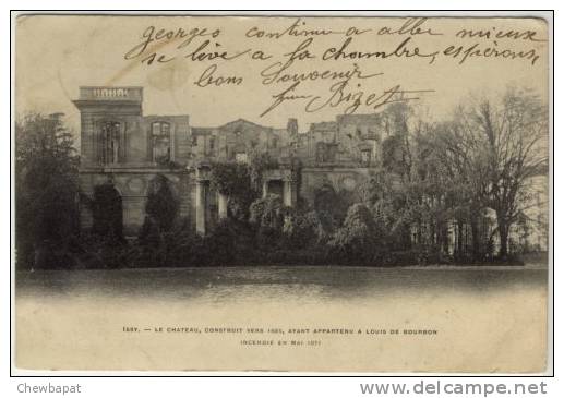 Issy - Le Château Incendié En 1871   (précurseur)  (coin Bas Droit Usé) - Issy Les Moulineaux