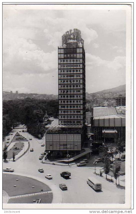 C 2884 - CARACAS - VENEZUELA - Edificio Polar - - Venezuela