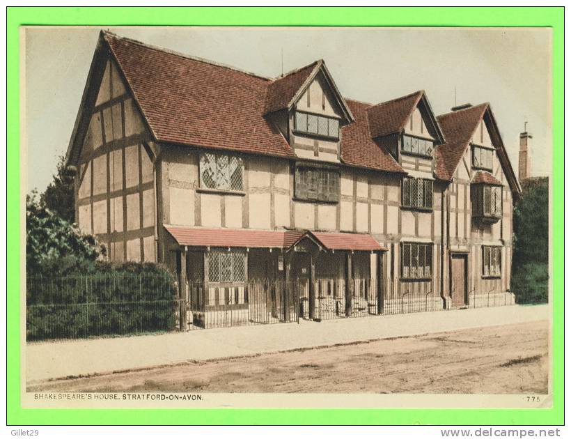 STRATFORD-ON-AVON, ENGLAND - SHAKESPEARE'S HOUSE - - Stratford Upon Avon