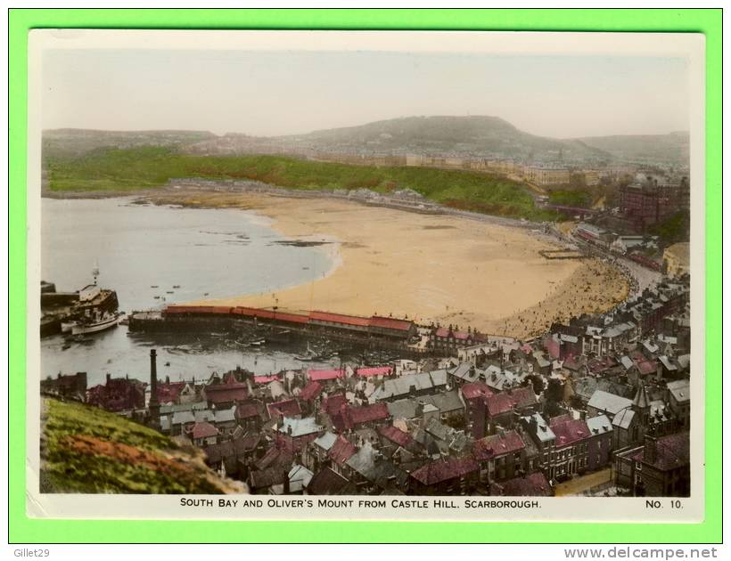 SCARBOROUGH, UK - SOUTH BAY AND OLIVER´S MOUNT FROM CASTLE HILL - - Scarborough