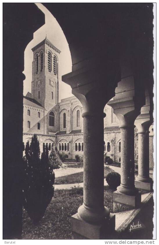 DOURGNE - Abbaye D´Encalcat : Le Clocher De L´Eglise, Le Cloître - Dourgne