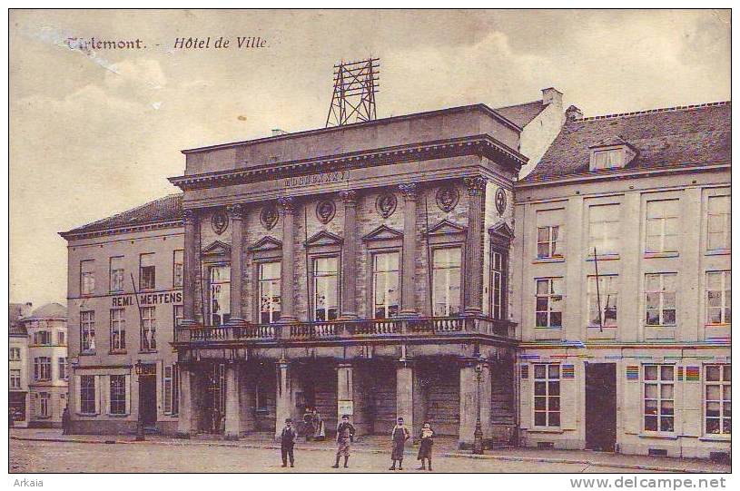 TIRLEMONT = Hôtel De Ville - Carte Animée (ss Edit.) 1919 - Tienen