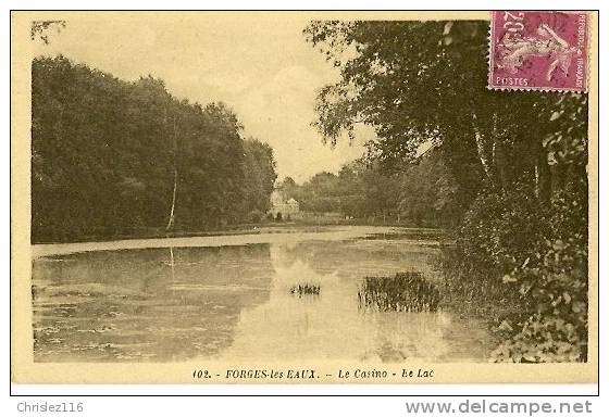 76 FORGES LES EAUX Le Casino Le Lac - Forges Les Eaux