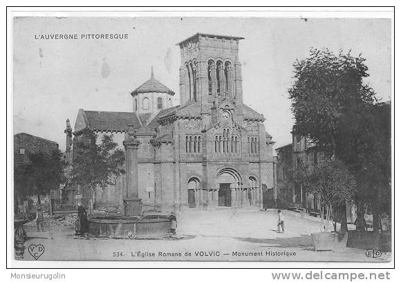 63 )FL) VOLVIC, Eglise Romane, Monument Historique, N° 534, ELD - Volvic