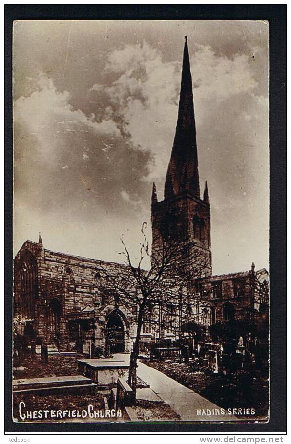 Early Postcard Chesterfield Church And Graveyard With Crooked Spire Derby Derbyshire - Ref A60 - Derbyshire