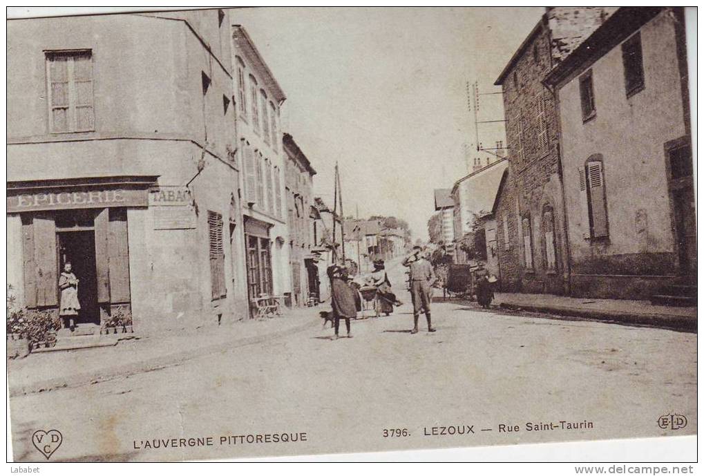 LEZOUX  RUE ST TAURIN - Lezoux