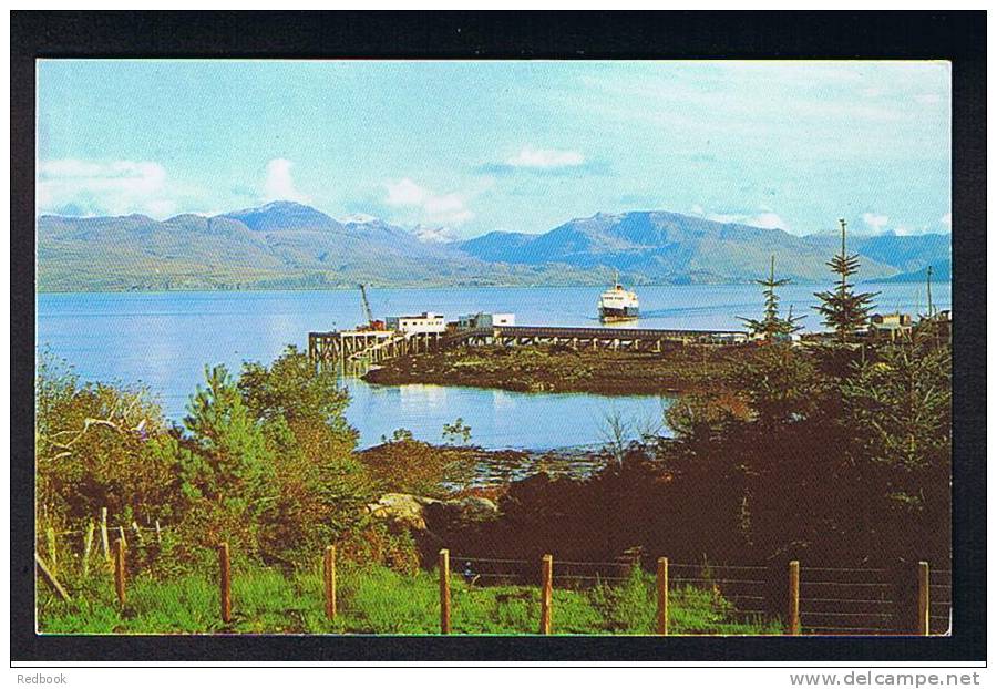 The Boat Steam Ship "Clansman"  Approaching Armadale Pier Isle Of Skye Scotland Postcard - Ref A70 - Inverness-shire