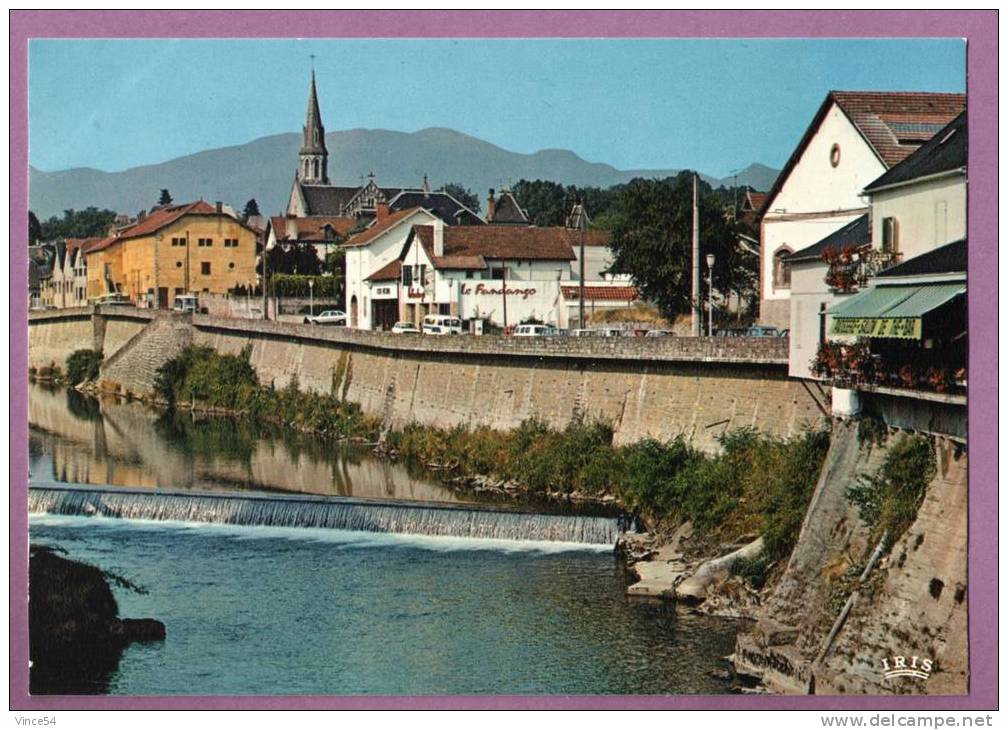 MAULEON - Le Gave - Années 70 - RENAULT R20, Estafette - Mauleon Licharre