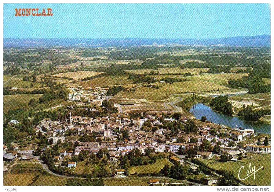 Carte Postale  82.  Monclar-de-Quercy  Vue D'avion Trés Beau Plan - Montclar De Quercy