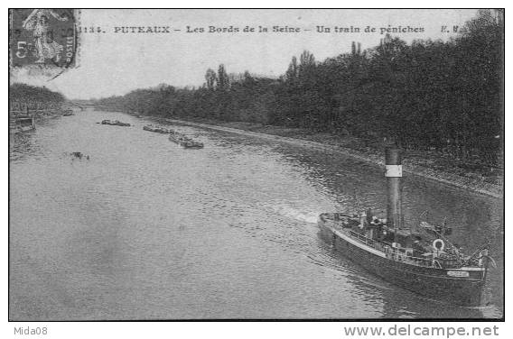 92.PUTEAUX.  LES BORDS DE LA SEINE. UN TRAIN DE PENICHES. - Puteaux