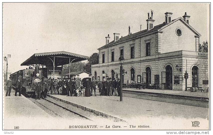 41 - Romorantin --La  Gare  Avec Train ---  180 - Romorantin