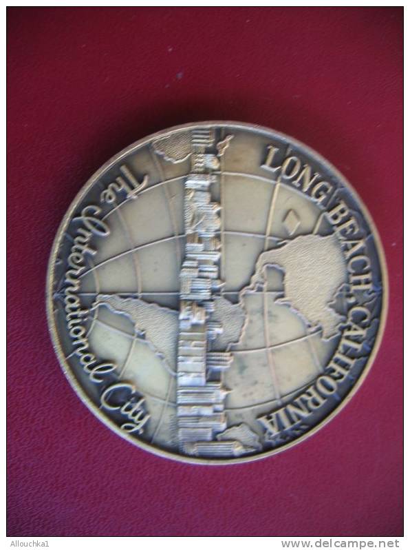 MEDAILLE COMMEMORATIVE DE CITY OF LONG BEACH CALIFORNIA INCORPORATED 1897 THE INTERNATIONAL CITY  URBS AMICITIAE - Other & Unclassified