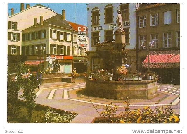 SAINT AVOLD   -   ** FONTAINE ST NABOR Et HOTEL TERMINUS **   -  Editeur : HANSI  N° 57102 - Saint-Avold