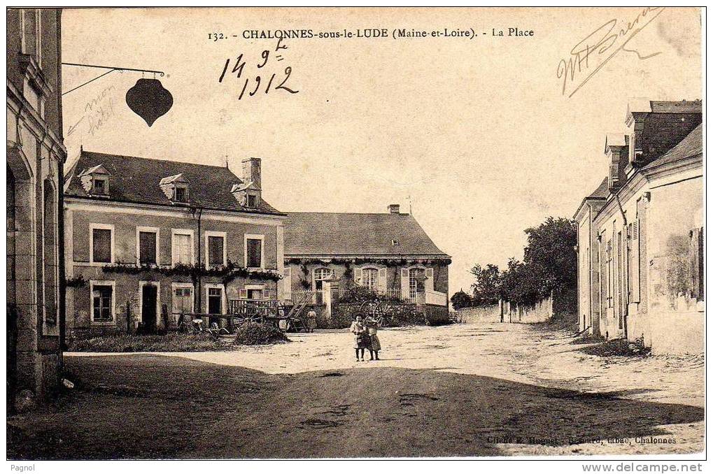 49 : Chalonnes-sous-le-Lude - La Place - Autres & Non Classés