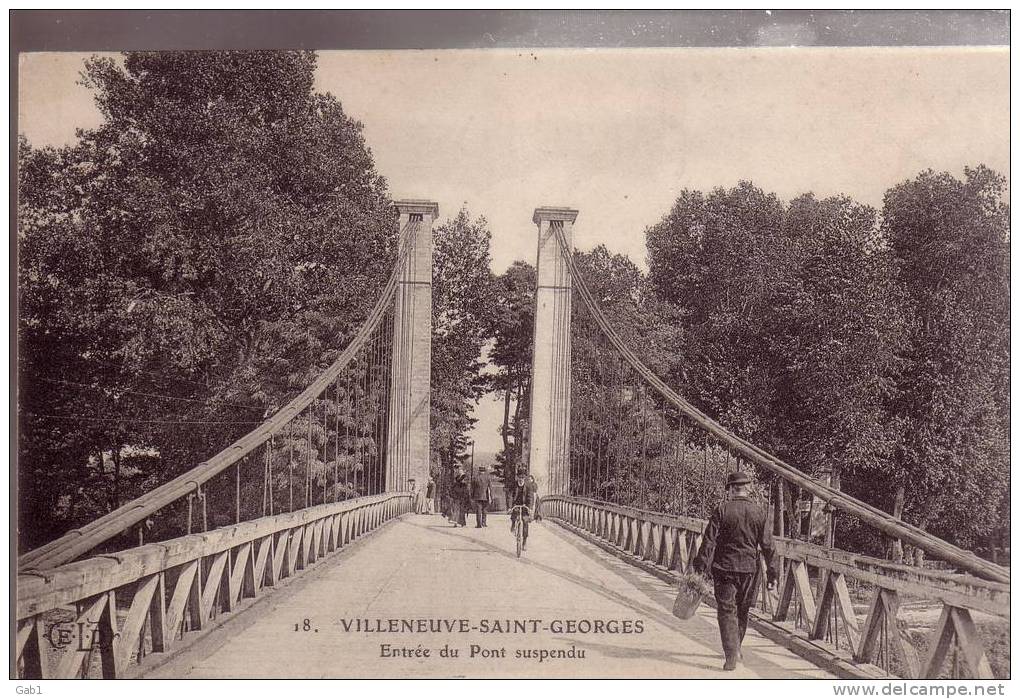 94 --- Villeneuve Saint - Georges --- Entree Du Pont Suspendu - Villeneuve Saint Georges