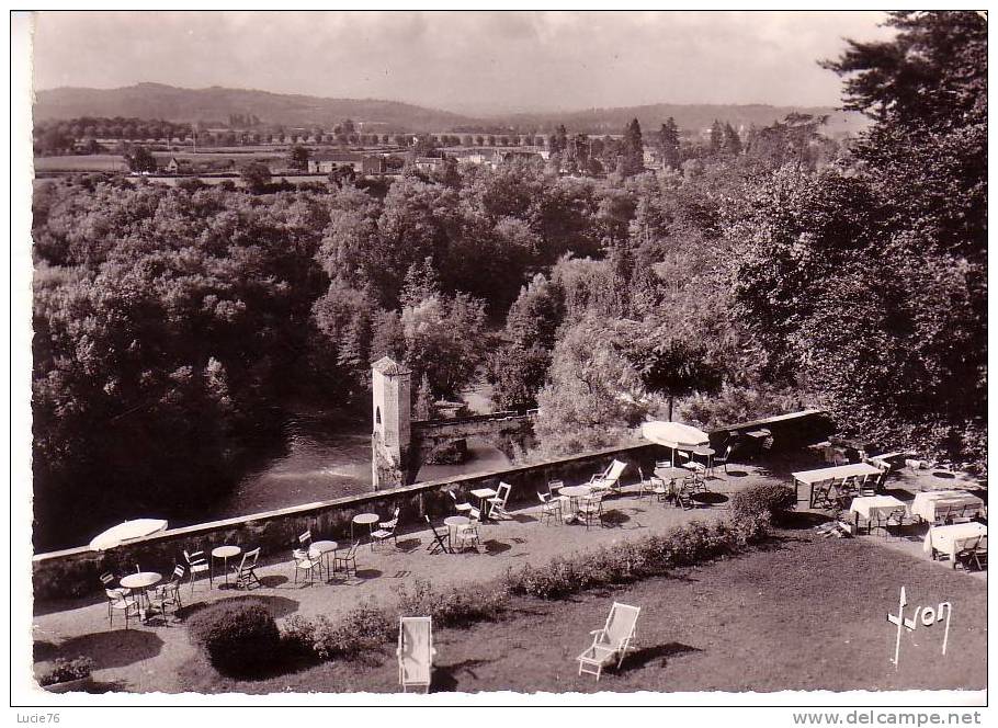 SAUVETERRE DE BEARN  -  Le Restaurant - Terrasses Et L´ Hostellerie Du Château  -  IB 4680 - Sauveterre De Bearn