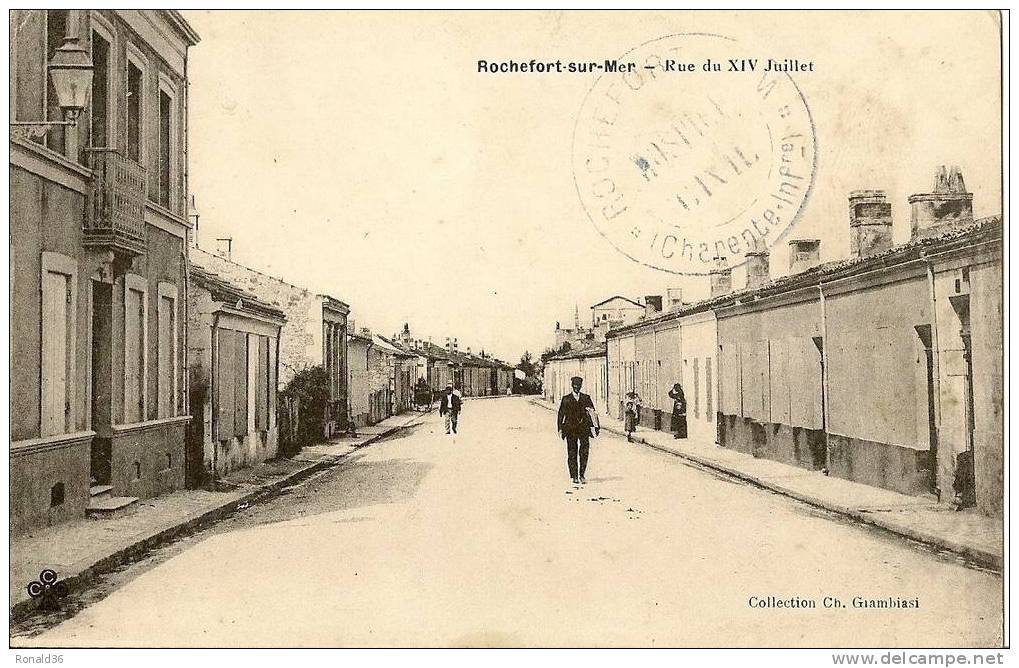 CP 17 Charente Maritime ROCHEFORT Sur Mer  Rue Du XIV JUILLET Habitations Cachet FM HOSPICE CIVIL Hopital Temporaire ? - Rochefort