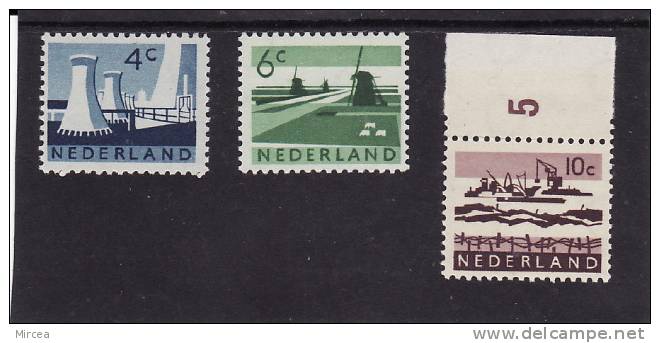 Pays-Bas Yv.no.760/1A Neufs** - Neufs