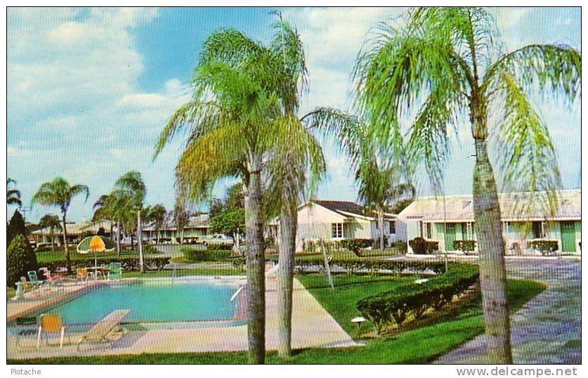Florida - Roadside Tower View Motel - California Color Photos #96835-B - Mint - American Roadside