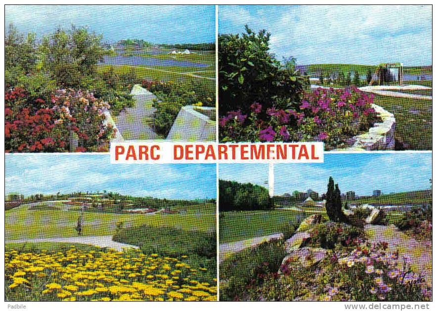 Carte Postale 93.  La Courneuve  Le Parc Dépatemental Trés Beau Plan - La Courneuve