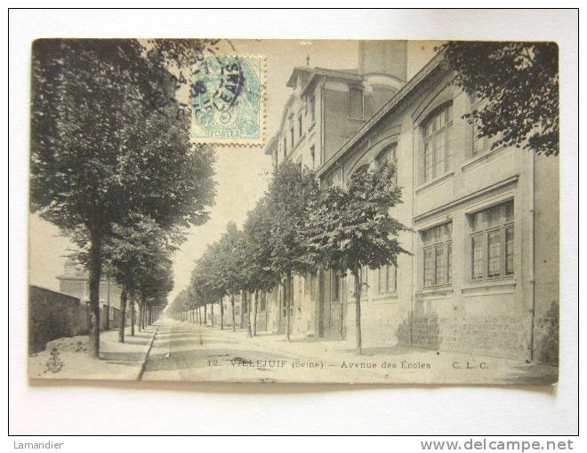 CPA - 94 - VILLEJUIF - Av. Des Ecoles - Villejuif